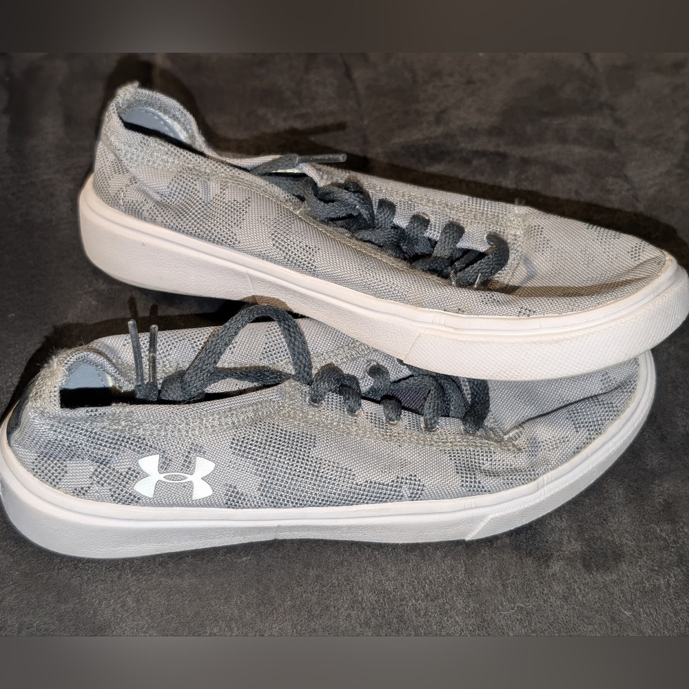 Under Armour Boys Kickit 2 Low Utility - Gray Casual Shoes Sneakers